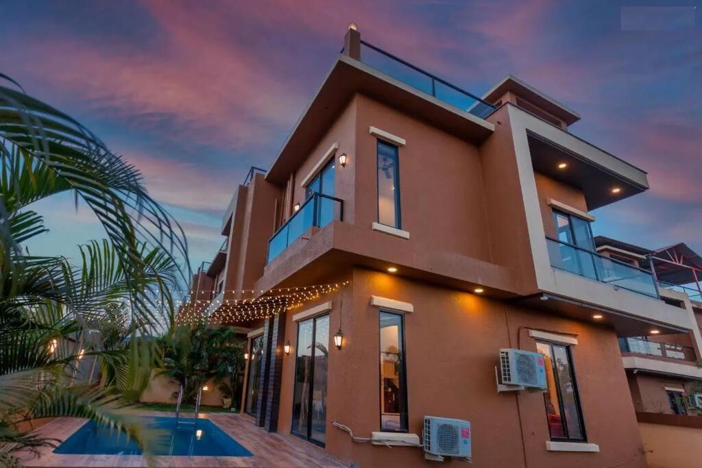 Martini Villa By Aquastay Lonavla Exterior foto